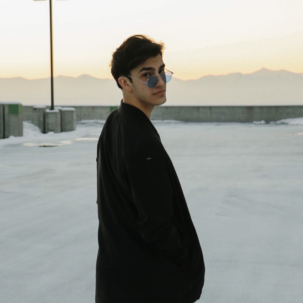 Meet your Posher, Mihali